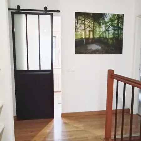 La Maison D'a Cote בית נופש